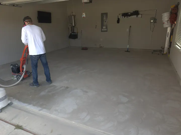 Garage floor before coating in Midlothian, Texas